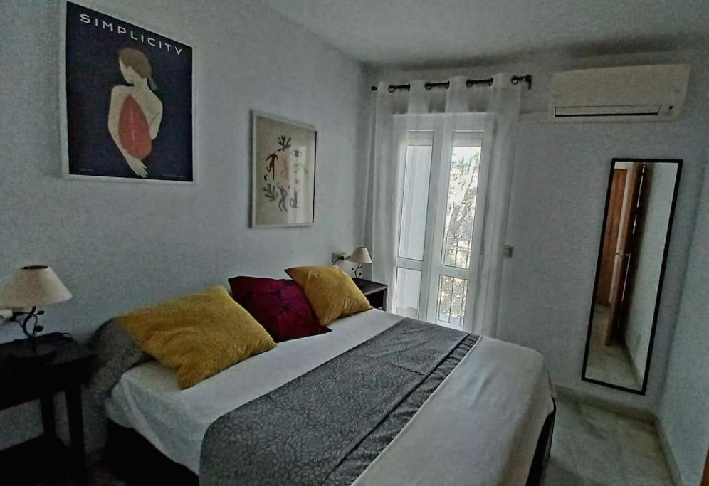 Bonito Apartamento En Centro Apartment Malaga Exterior photo